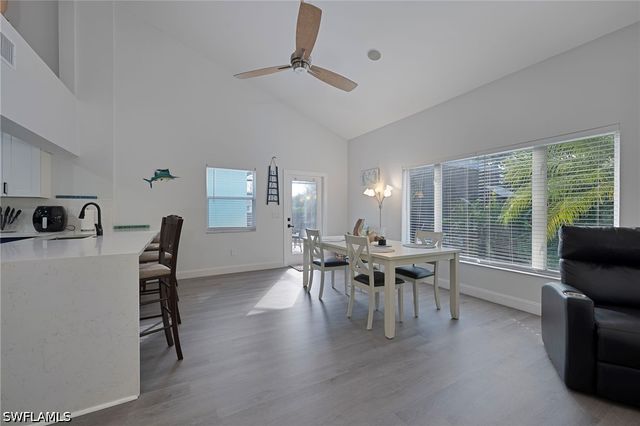 27218 Barefoot LN, Bonita Springs, FL 34135