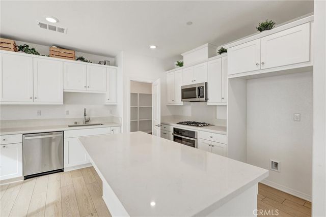 8574 Exposition Street, Chino, CA 91708