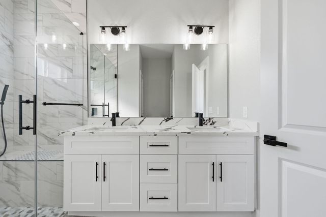 44 Meadow Lake Drive, Trinity, TX 75862