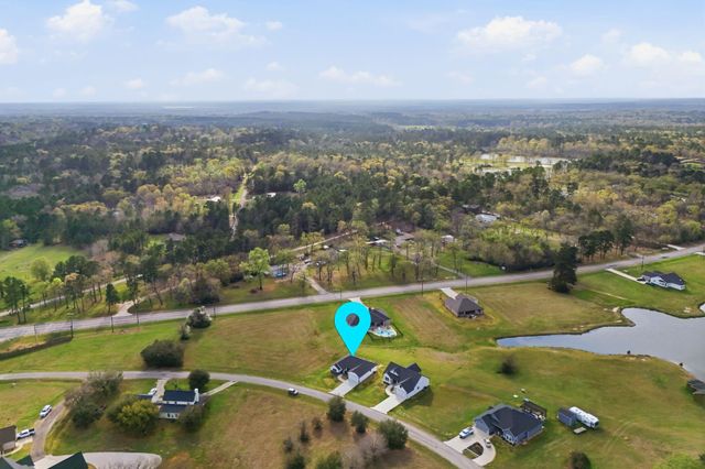 44 Meadow Lake Drive, Trinity, TX 75862