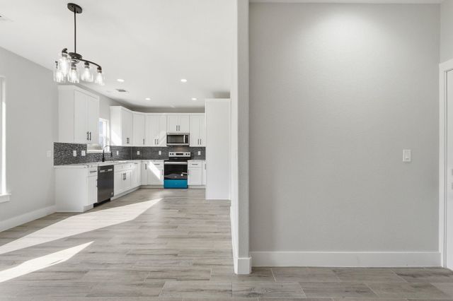 44 Meadow Lake Drive, Trinity, TX 75862