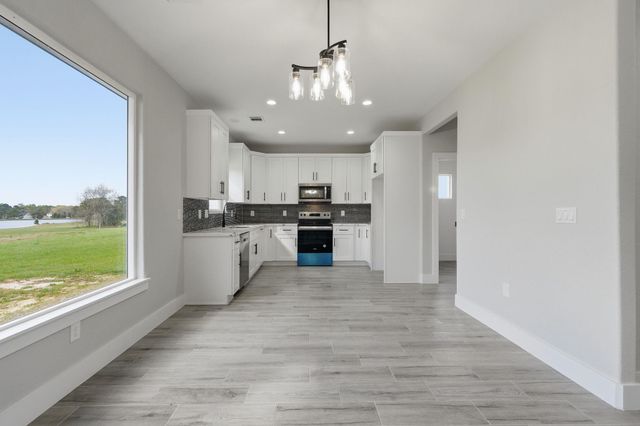 44 Meadow Lake Drive, Trinity, TX 75862