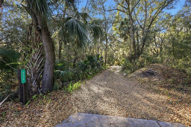 932 COUNTRY CLUB ROAD, Sanford, FL 32773