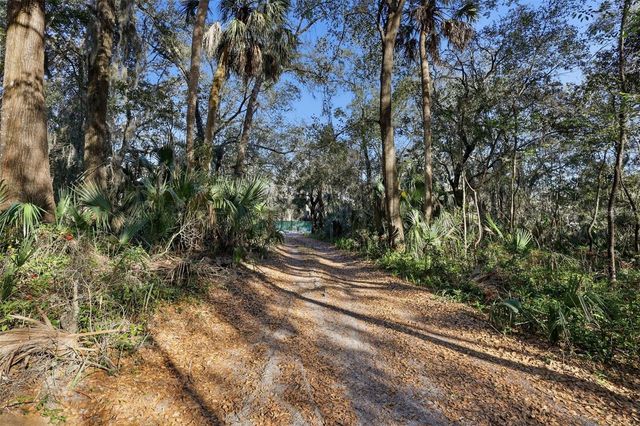 932 COUNTRY CLUB ROAD, Sanford, FL 32773