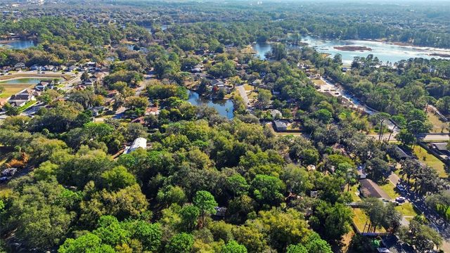 932 COUNTRY CLUB ROAD, Sanford, FL 32773