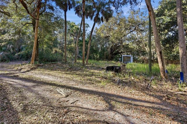 932 COUNTRY CLUB ROAD, Sanford, FL 32773