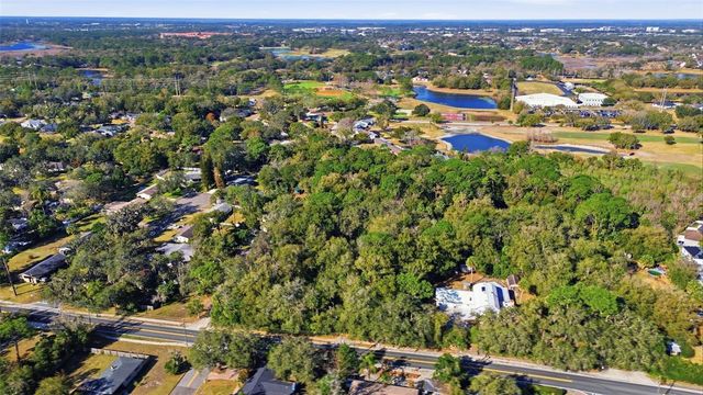 932 COUNTRY CLUB ROAD, Sanford, FL 32773