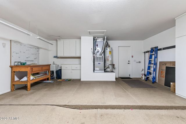 16190 W RED ROCK Drive, Surprise, AZ 85374