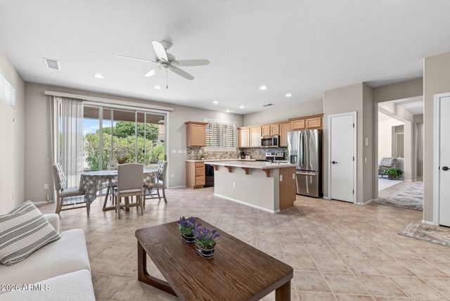 16190 W RED ROCK Drive, Surprise, AZ 85374