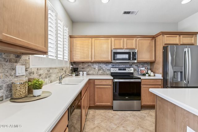 16190 W RED ROCK Drive, Surprise, AZ 85374