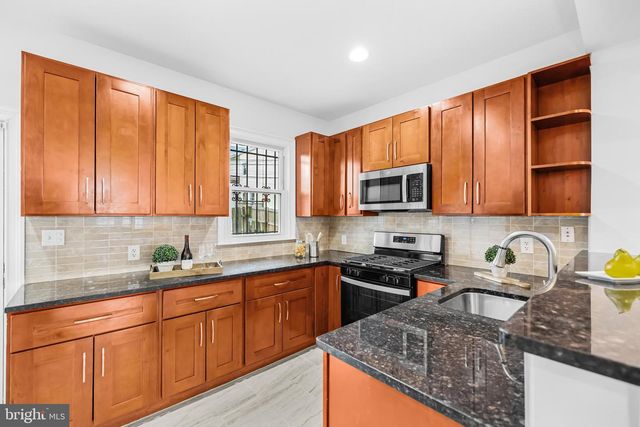 2126 4TH ST NE, Washington, DC 20002