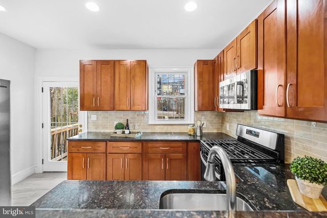 2126 4TH ST NE, Washington, DC 20002