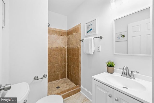 2126 4TH ST NE, Washington, DC 20002