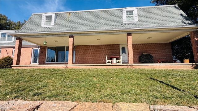 2950 Ash Meadows Boulevard, Zanesville, OH 43701