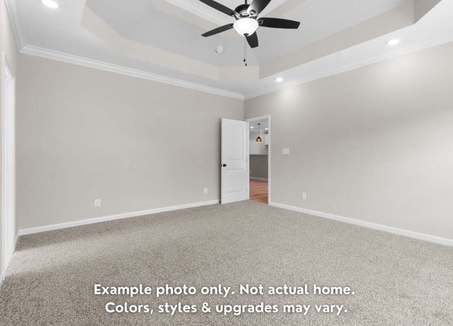 637 Woodrush Dr, Clarksville, TN 37040