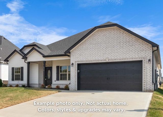 637 Woodrush Dr, Clarksville, TN 37040