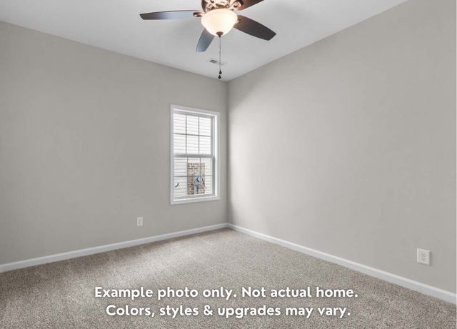 637 Woodrush Dr, Clarksville, TN 37040