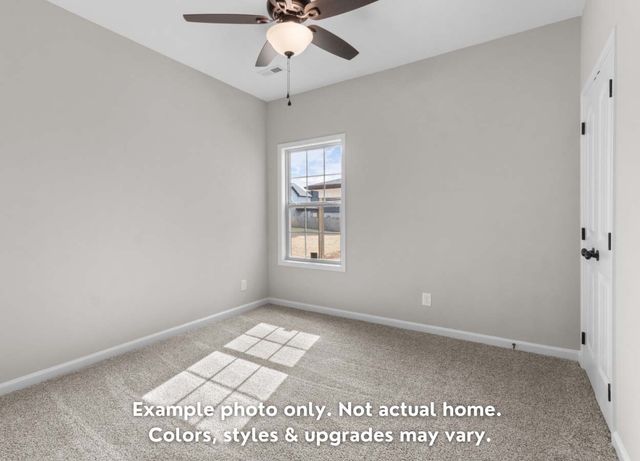 637 Woodrush Dr, Clarksville, TN 37040