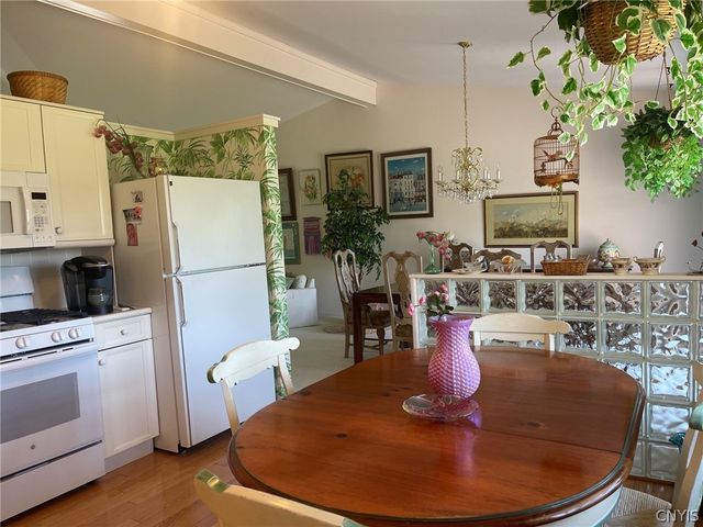 576 Stoneleigh Road, Oneida, NY 13421