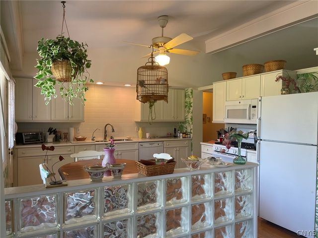 576 Stoneleigh Road, Oneida, NY 13421