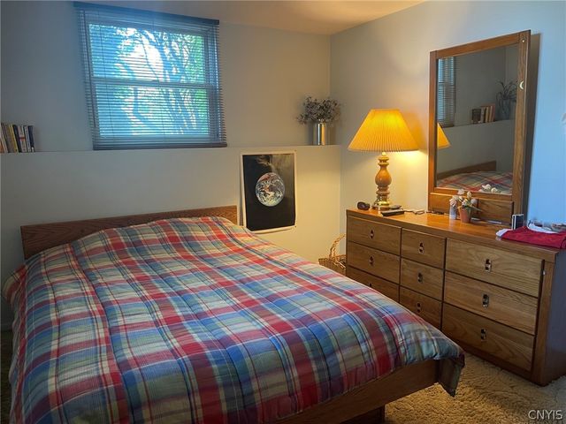 576 Stoneleigh Road, Oneida, NY 13421