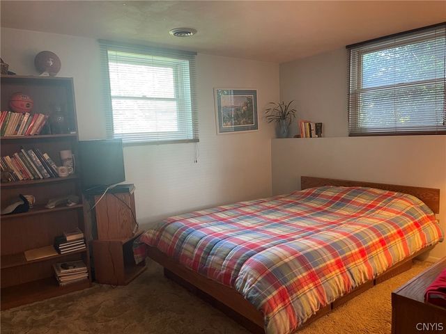 576 Stoneleigh Road, Oneida, NY 13421