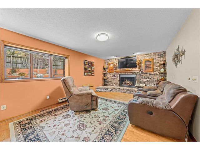 410 River Hills Road, River Falls, WI 54022