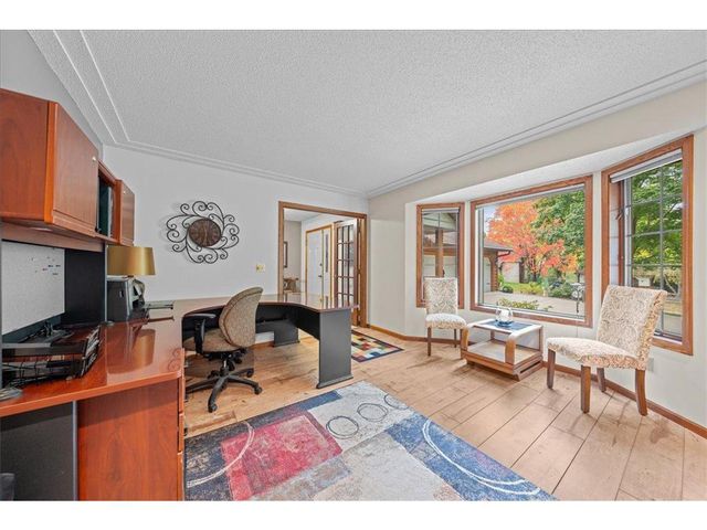 410 River Hills Road, River Falls, WI 54022