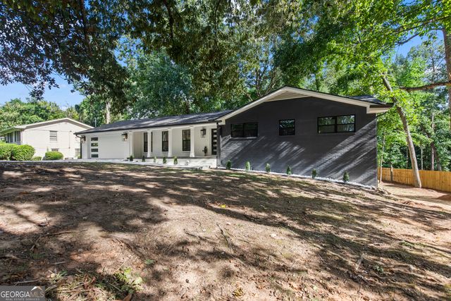 2600 Lisa Drive SW, Atlanta, GA 30311