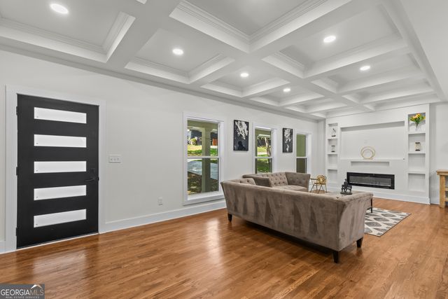 2600 Lisa Drive SW, Atlanta, GA 30311