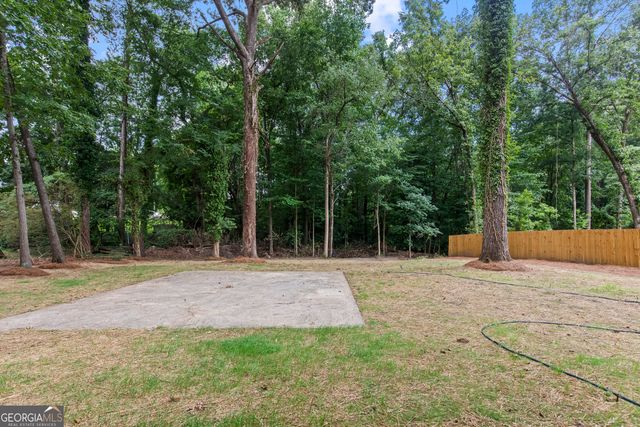 2600 Lisa Drive SW, Atlanta, GA 30311