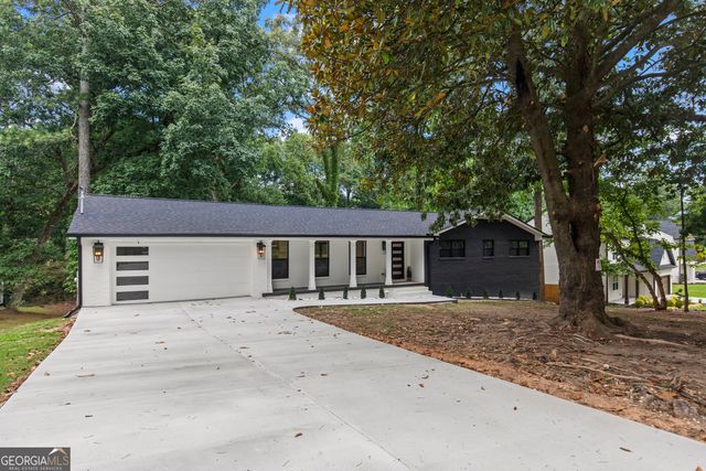 2600 Lisa Drive SW, Atlanta, GA 30311