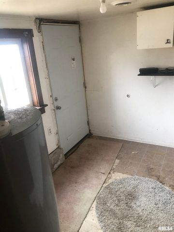 2800 E Keys Avenue, Springfield, IL 62702