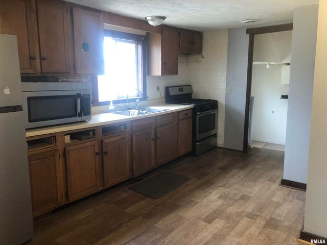 2800 E Keys Avenue, Springfield, IL 62702