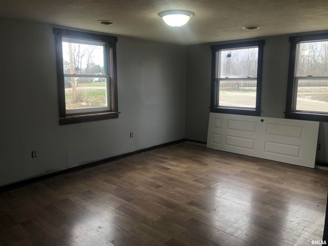 2800 E Keys Avenue, Springfield, IL 62702