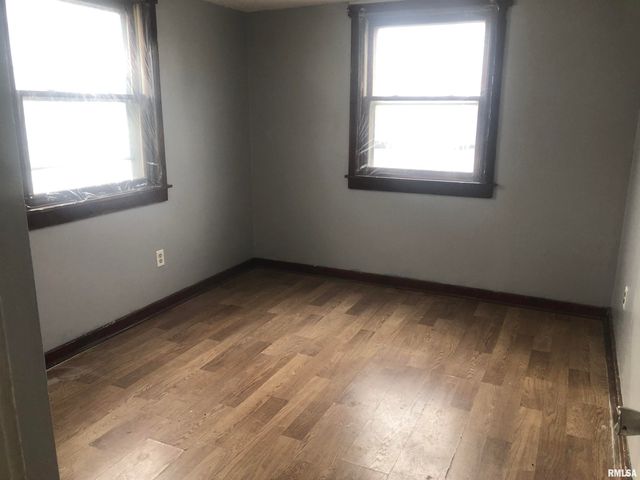 2800 E Keys Avenue, Springfield, IL 62702