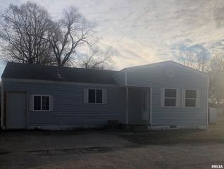 2800 E Keys Avenue, Springfield, IL 62702