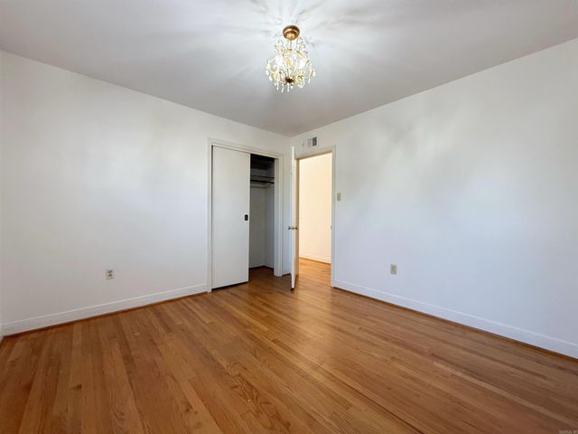 607 N Cedar Street, Little Rock, AR 72205