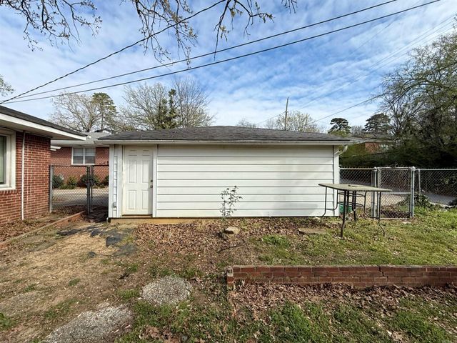 607 N Cedar Street, Little Rock, AR 72205