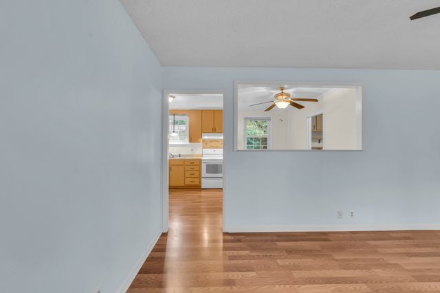 7120 Fairlawn Dr, Fairview, TN 37062