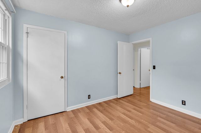 7120 Fairlawn Dr, Fairview, TN 37062