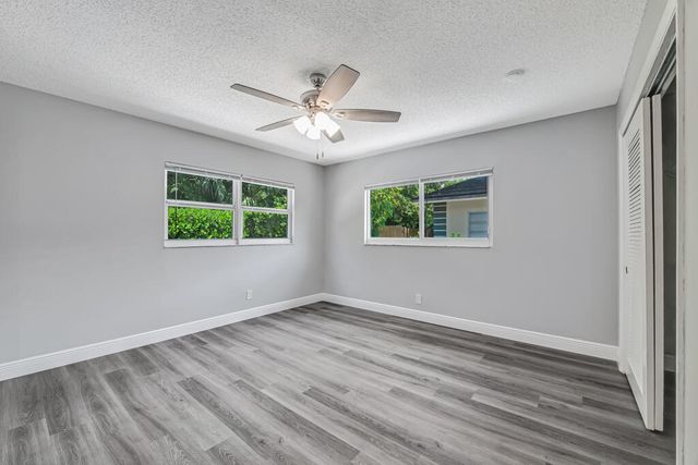 7521 NW 44th Court, Coral Springs, FL 33065