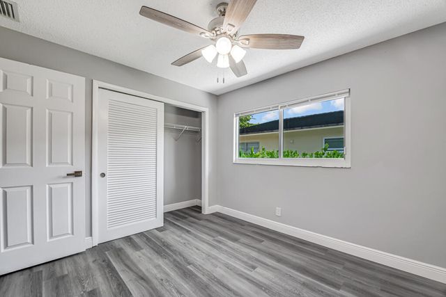 7521 NW 44th Court, Coral Springs, FL 33065