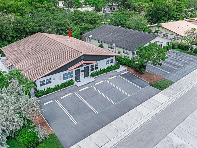 7521 NW 44th Court, Coral Springs, FL 33065