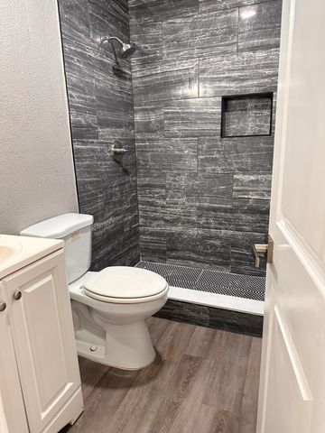 7521 NW 44th Court, Coral Springs, FL 33065