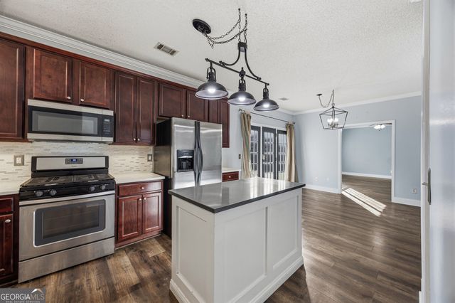 417 Ryoaks Drive, Hampton, GA 30228