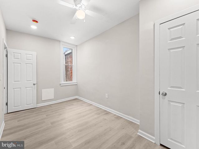 3010 EMERALD ST, Philadelphia, PA 19134