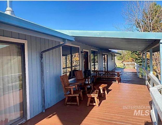 211 Nut Basin Rd, White Bird, ID 83554