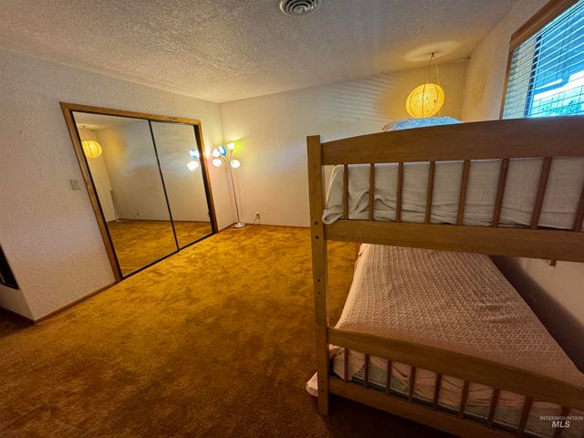 211 Nut Basin Rd, White Bird, ID 83554