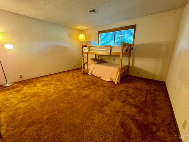 211 Nut Basin Rd, White Bird, ID 83554